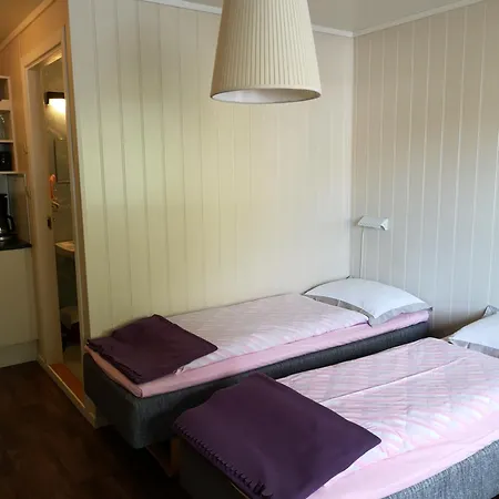 בית הארחה Kvamsdal 1 3*